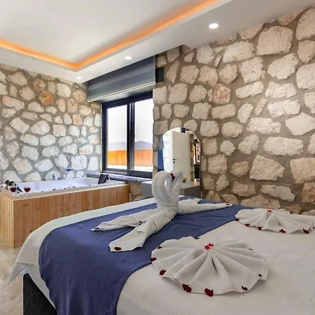 Melisa Ozel Havuzlu Apartamento